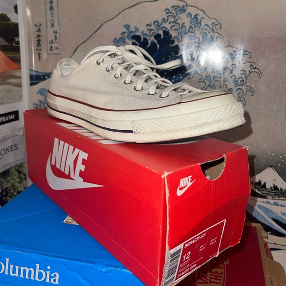 2 pairs of converse all stars - Picture 7 of 10
